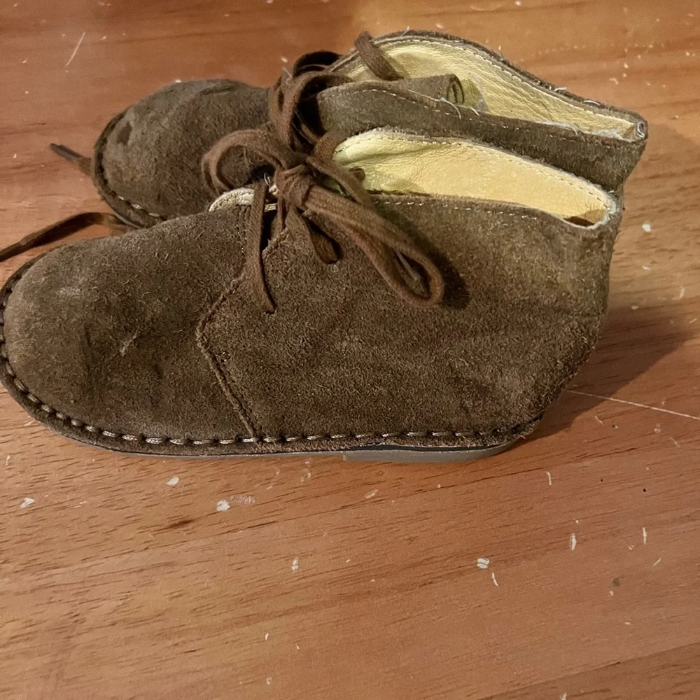 Toddler shoes - Picture 2 of 5